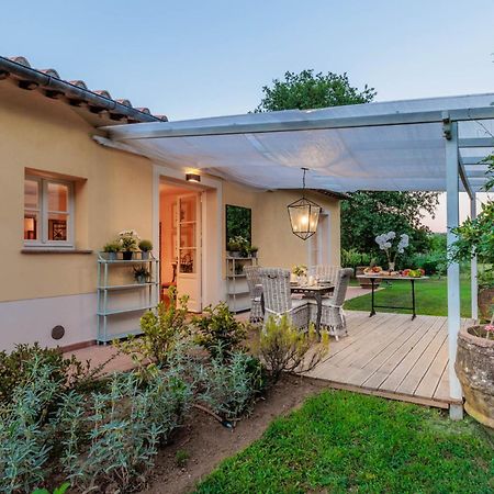 Villa Bassotta, A Charming Cottage 卢卡 外观 照片