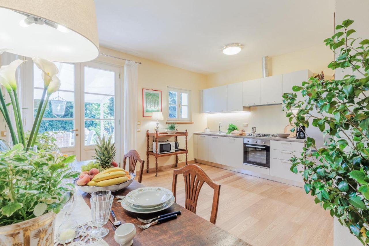 Villa Bassotta, A Charming Cottage 卢卡 外观 照片