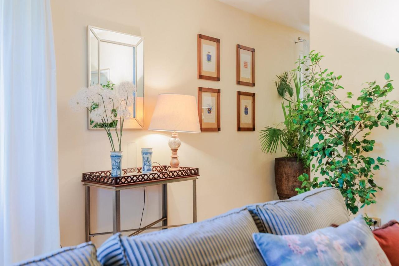 Villa Bassotta, A Charming Cottage 卢卡 外观 照片