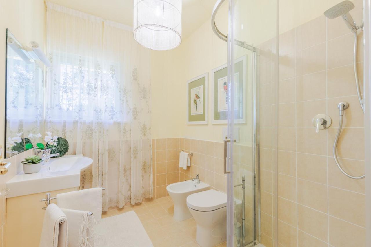 Villa Bassotta, A Charming Cottage 卢卡 外观 照片